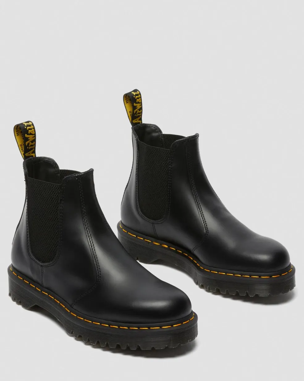 2976 Bex Smooth Leather Chelsea Boots in Black