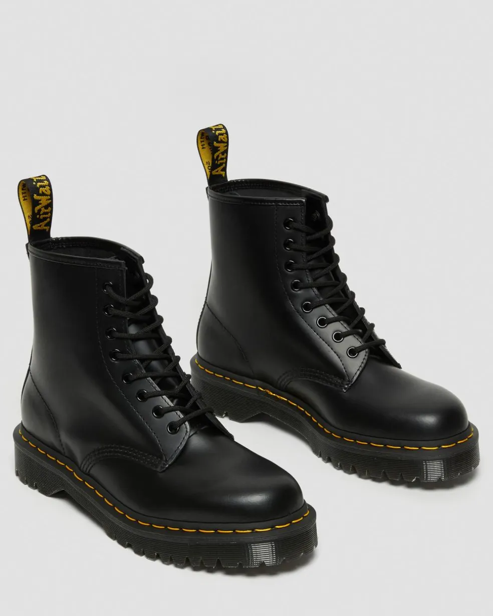 1460 Bex Smooth Leather Lace Up Boots in Black