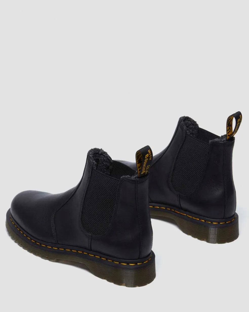 2976 Grizzly Fleece Lined Chelsea Boots in Black