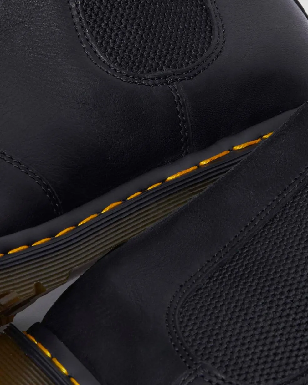 2976 Grizzly Fleece Lined Chelsea Boots in Black