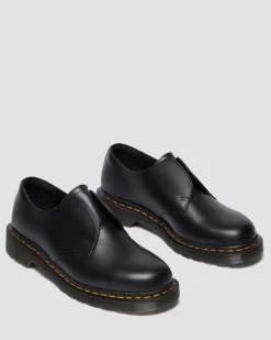 1461 Laceless Smooth Leather Shoes in Black
