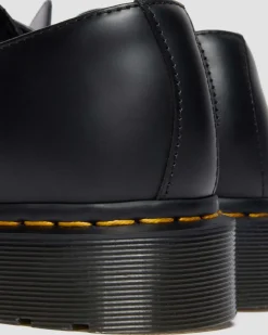 1461 Laceless Smooth Leather Shoes in Black