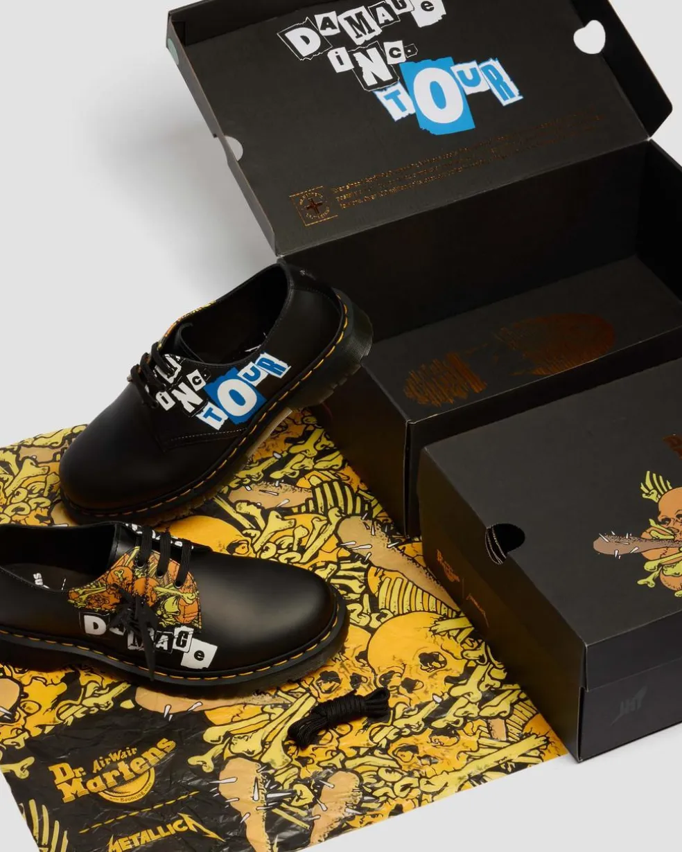 1461 Metallica Shoes in White