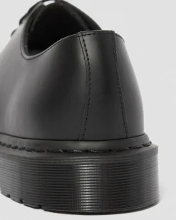1461 Mono Smooth Leather Oxford Shoes in Black