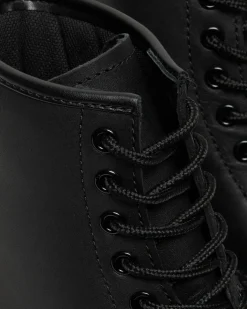 1460 Slip Resistant Leather Lace Up Boots in Black
