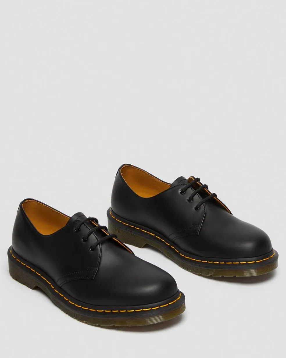 1461 Smooth Leather Oxford Shoes in Black