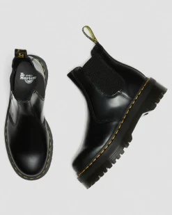 2976 Smooth Leather Platform Chelsea Boots in Black