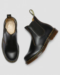 2976 Vintage Made In England Chelsea Boots in Black