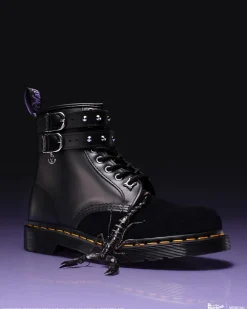 1460 Wednesday Boots in Black