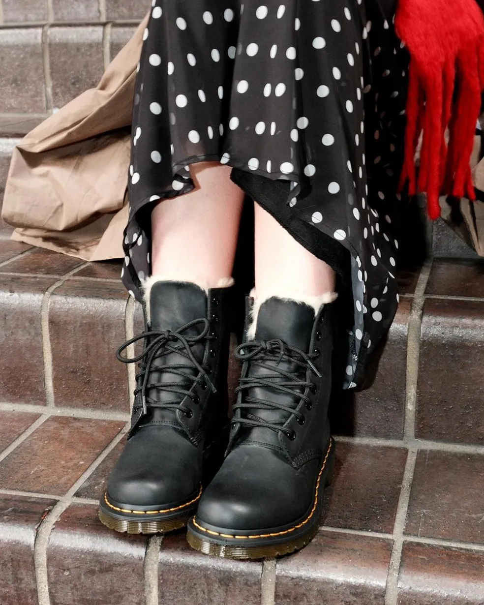 1460 Women's Faux Fur Lined Lace Up Boots in Black