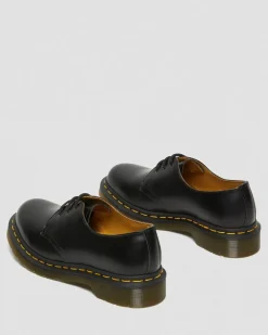 1461 Women's Smooth Leather Oxford Shoes in Black