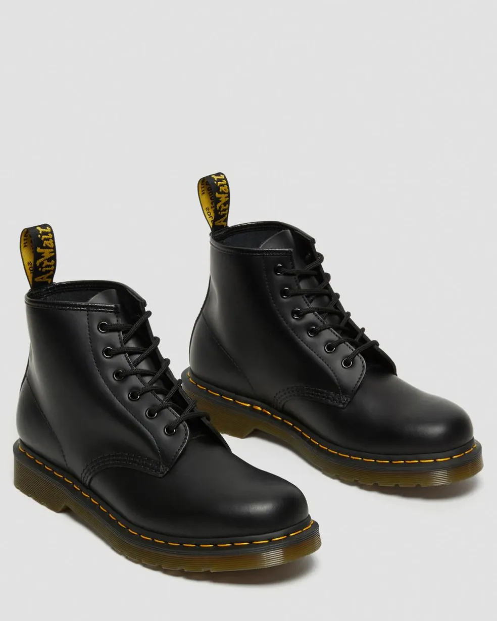 101 Yellow Stitch Smooth Leather Ankle Boots in Black