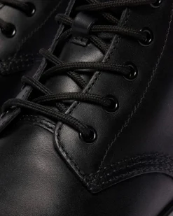 Brookline Chukka Leather Casual Boots