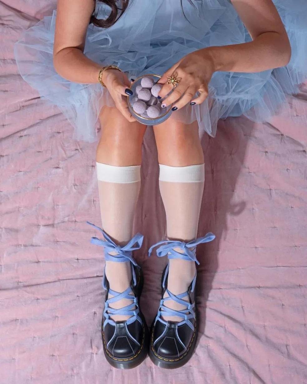 Buzz Ballerina Gloss Leather Shoes in Black