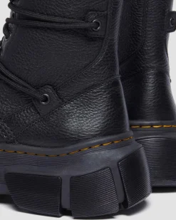 DMXL 8-eye leather boots in Black