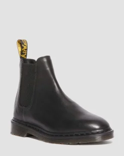 Graeme Analine leather Chelsea boots in Black