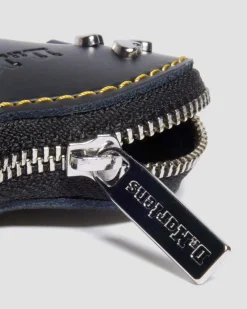 HEART PURSE in Black