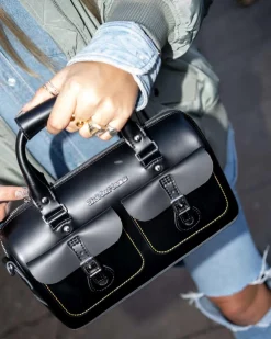 Kiev Leather Top Handle Bag in Black