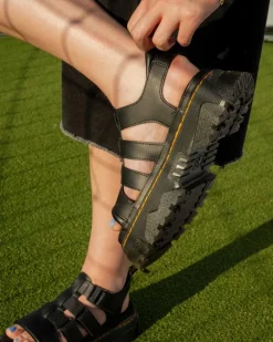 Mattison 3 Strap sandals in Black
