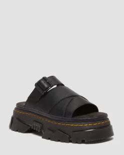 Mattison Slide sandals in Black