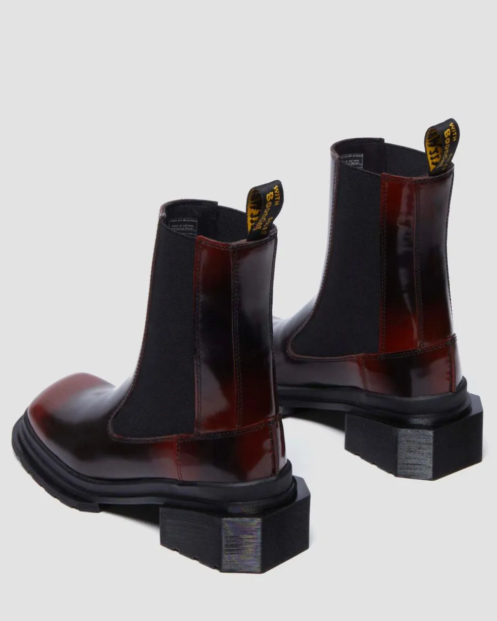 Maybole Square Toe Chelsea Boots in Black