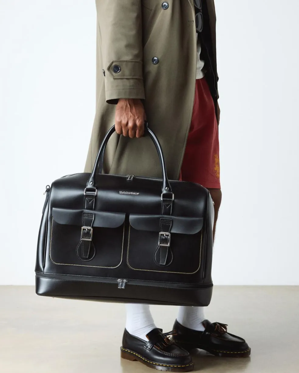 Smooth Leather Weekender Bag in Black